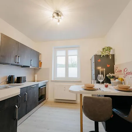 Auszeit Domizile Апартаменты Зебниц